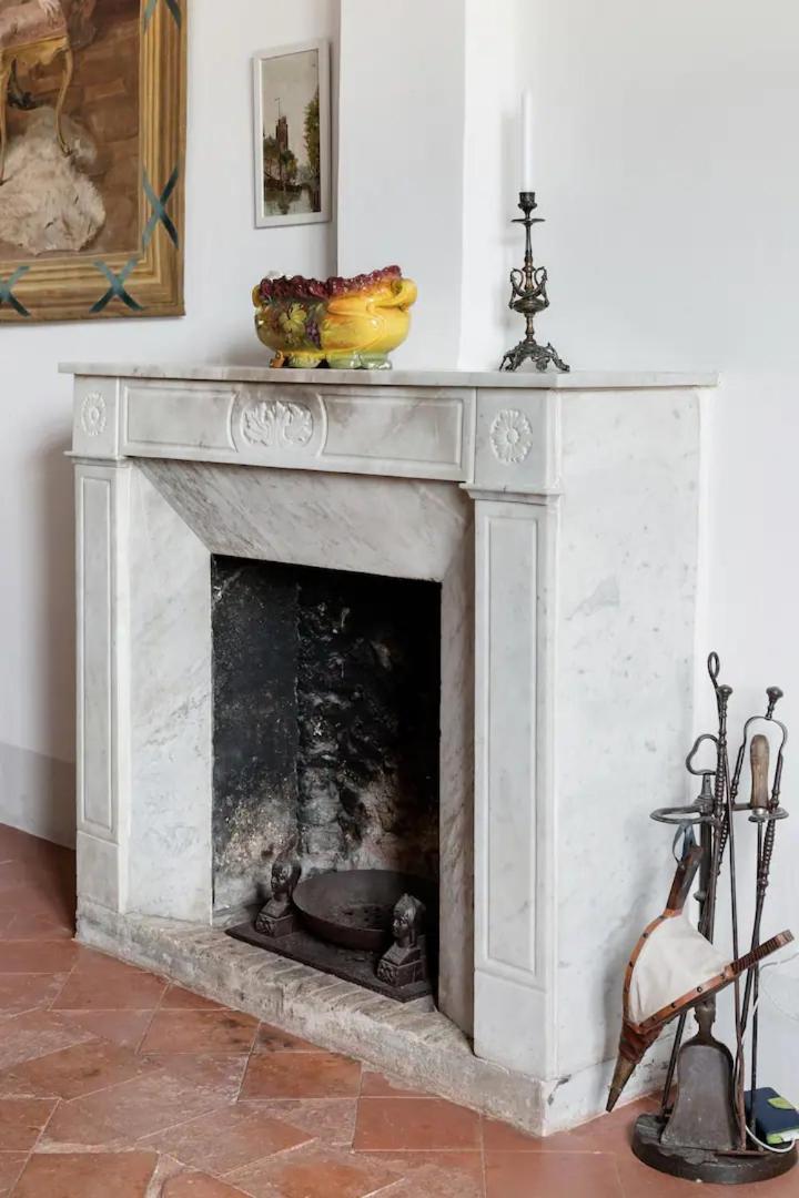 Can Rovira - Stunning Neoclassical Mansion, Just 20 Min Drive From Barcelona City Center, Ideal For Groups And Families 阿雷亚 外观 照片