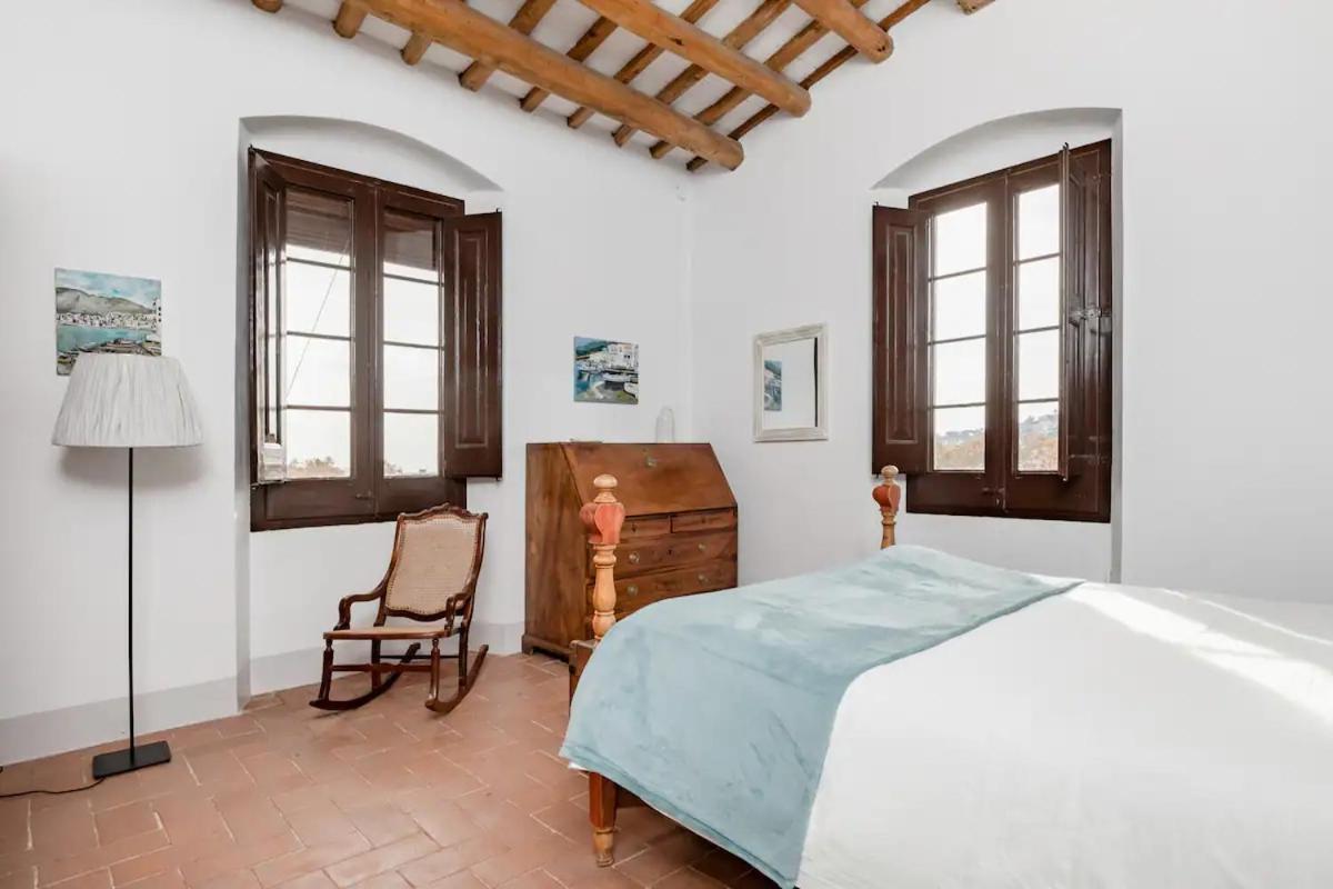 Can Rovira - Stunning Neoclassical Mansion, Just 20 Min Drive From Barcelona City Center, Ideal For Groups And Families 阿雷亚 外观 照片