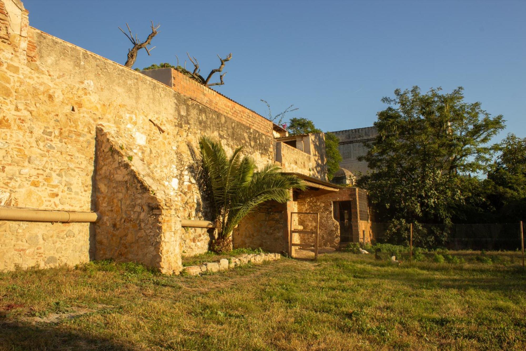 Can Rovira - Stunning Neoclassical Mansion, Just 20 Min Drive From Barcelona City Center, Ideal For Groups And Families 阿雷亚 外观 照片